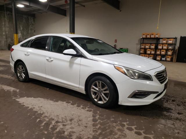 5NPE24AF1FH195578 - 2015 HYUNDAI SONATA SE WHITE photo 4