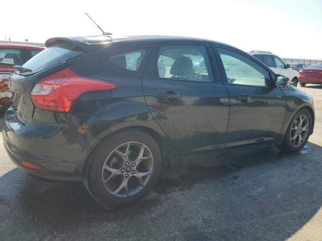 1FADP3K28DL132737 - 2013 FORD FOCUS SE BLACK photo 3