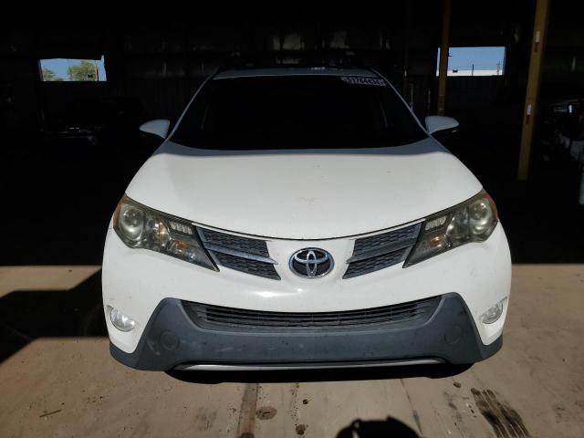 2T3RFREV1EW228235 - 2014 TOYOTA RAV4 XLE WHITE photo 5