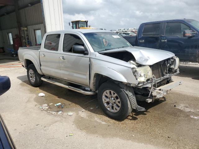 5TEJU62N67Z406752 - 2007 TOYOTA TACOMA DOUBLE CAB PRERUNNER SILVER photo 4