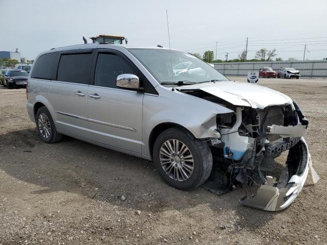 2A4RR6DG5BR667303 - 2011 CHRYSLER TOWN & COU LIMITED SILVER photo 4
