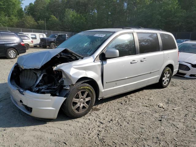 2A4RR5D15AR212200 - 2010 CHRYSLER TOWN & COU TOURING 银色 照片 1