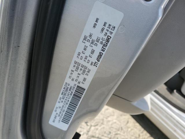 2A4RR5D15AR212200 - 2010 CHRYSLER TOWN & COU TOURING 银色 照片 13