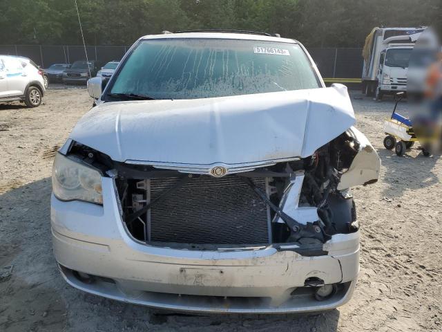 2A4RR5D15AR212200 - 2010 CHRYSLER TOWN & COU TOURING 银色 照片 5