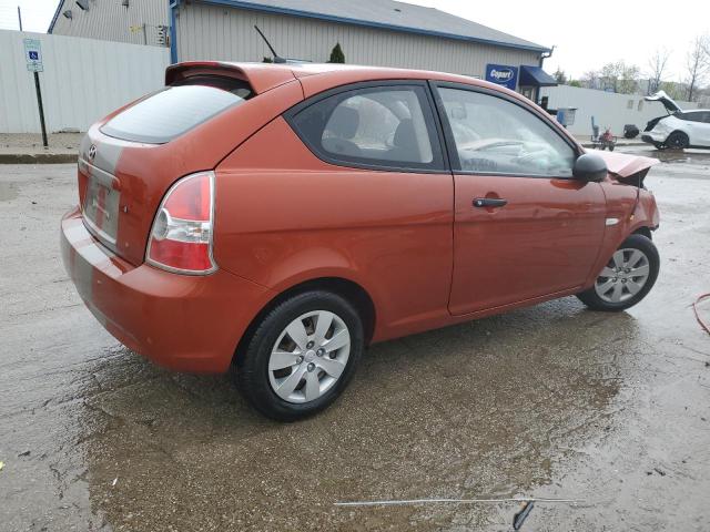 KMHCM36C78U067411 - 2008 HYUNDAI ACCENT GS ORANGE photo 3