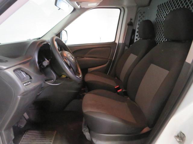 ZFBHRFAB8M6V37796 - 2021 RAM PROMASTER 白色 照片 9