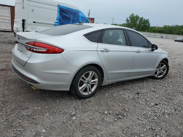 3FA6P0H79JR135539 - 2018 FORD FUSION SE GRAY photo 3