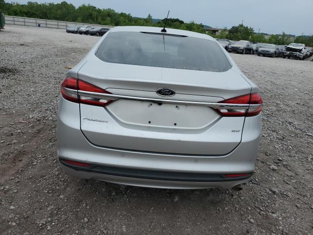 3FA6P0H79JR135539 - 2018 FORD FUSION SE GRAY photo 6