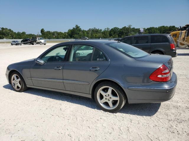 WDBUF56J26A840649 - 2006 MERCEDES-BENZ E 350 GRAY photo 2