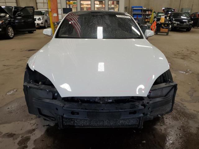 5YJSA1E13GF147342 - 2016 TESLA MODEL S WHITE photo 5