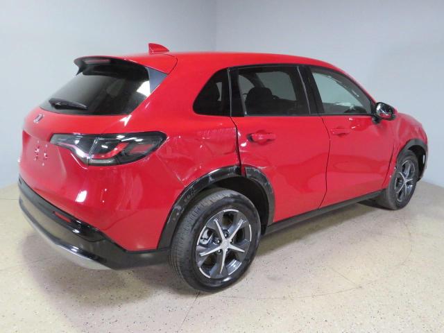 3CZRZ1H78RM727864 - 2024 HONDA HR-V EXL RED photo 3