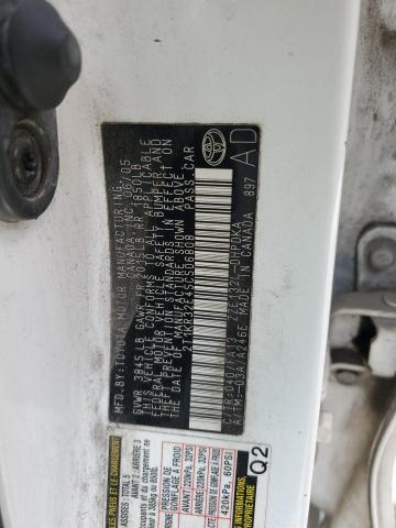 2T1KR32E45C506808 - 2005 TOYOTA COROLLA MA XR WHITE photo 13