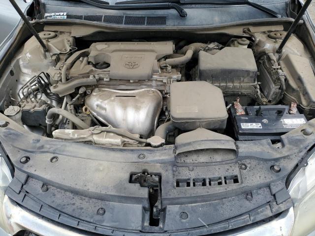 4T1BF1FK4GU187442 - 2016 TOYOTA CAMRY LE SILVER photo 11