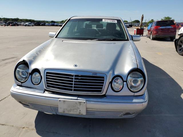 WDBJF65H6XA855373 - 1999 MERCEDES-BENZ E 320 SILVER photo 5