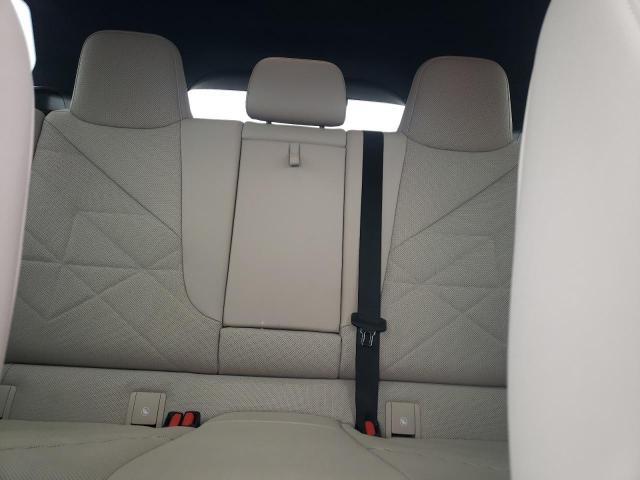 WB523CF07RCR72663 - 2024 BMW IX XDRIVE50 TEAL photo 10