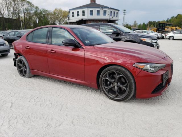 ZARFAEEN5J7597430 - 2018 ALFA ROMEO GIULIA TI Q4 RED photo 4