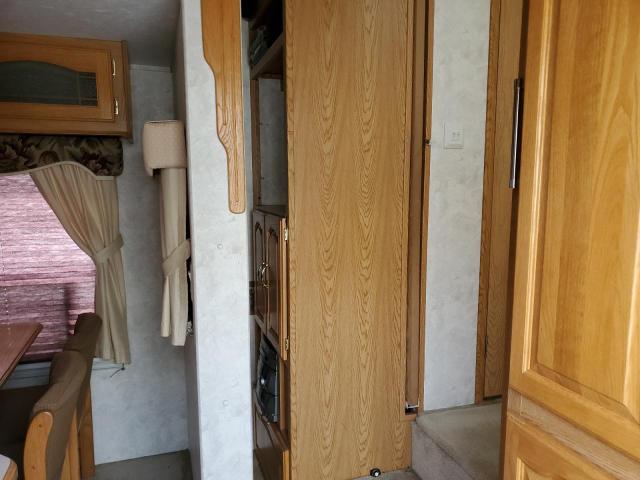 4YDF3282XY4052529 - 2000 KEYSTONE MONTANA WHITE photo 5