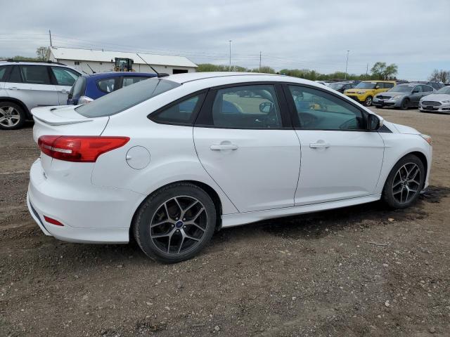 1FADP3F27GL361327 - 2016 FORD FOCUS SE WHITE photo 3