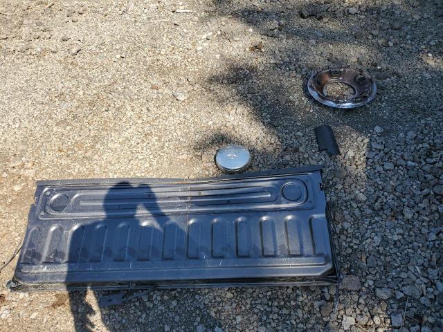 3C63RRHL9JG115920 - 2018 RAM 3500 SLT GRAY photo 13