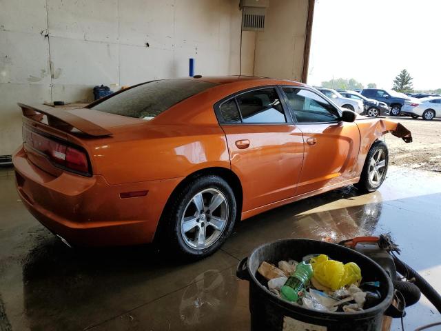 2B3CL3CG2BH537144 - 2011 DODGE CHARGER ORANGE photo 3