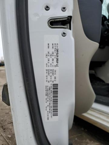 2C4RC1CG2ER257137 - 2014 CHRYSLER TOWN & COU TOURING L WHITE photo 13