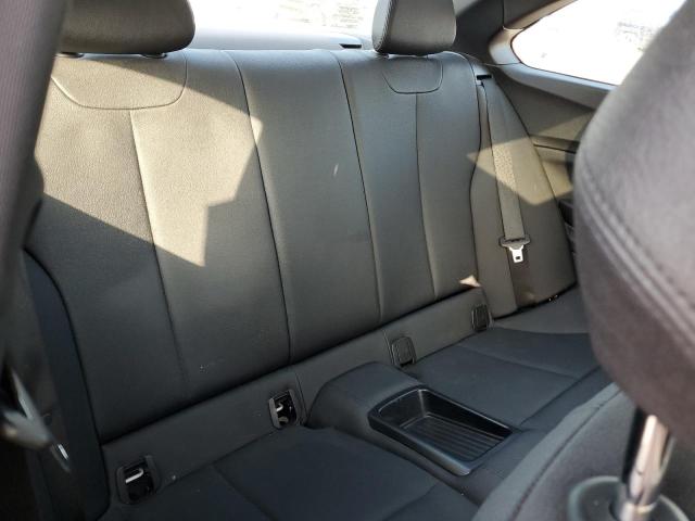 WBA2J5C55JVC07286 - 2018 BMW M240I Ақ фото 10