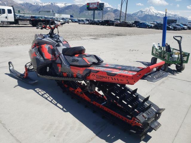 2BPSTJMB2MV000490 - 2021 SKI DOO SUMMIT X E TWO TONE photo 3