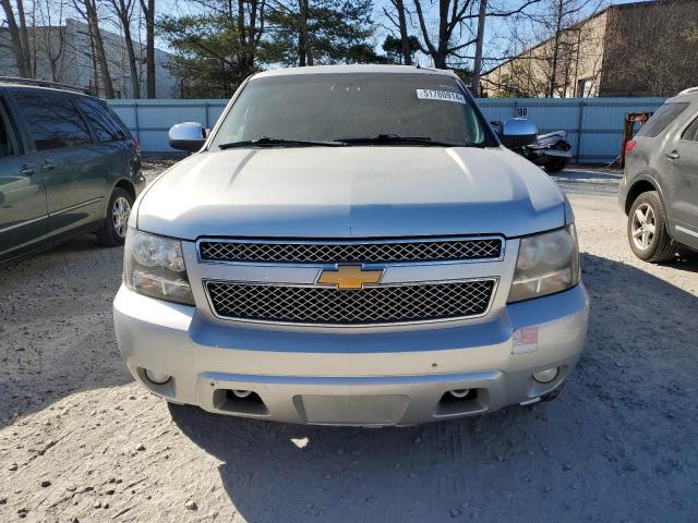 1GNSKKE7XCR127690 - 2012 CHEVROLET SUBURBAN K1500 LTZ SILVER photo 5