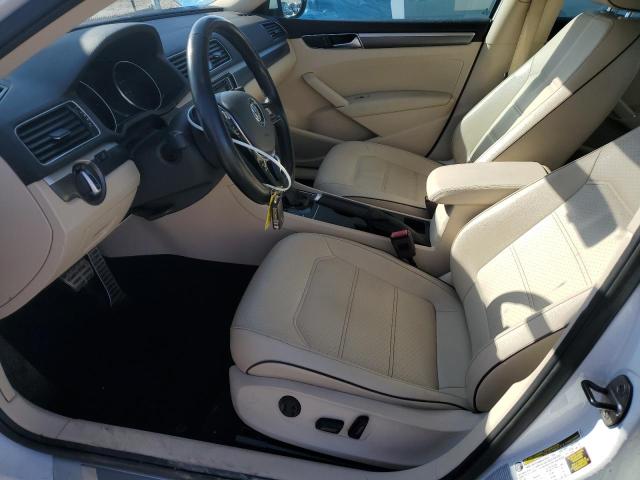 1VWDT7A32HC084128 - 2017 VOLKSWAGEN PASSAT R-LINE Սպիտակ լուսանկար 7