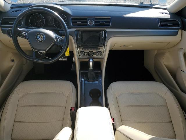 1VWDT7A32HC084128 - 2017 VOLKSWAGEN PASSAT R-LINE Սպիտակ լուսանկար 8