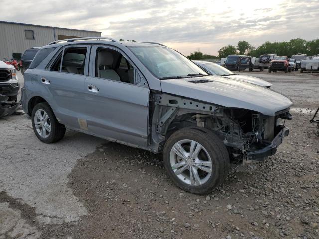 4JGDA5HB8CA017396 - 2012 MERCEDES-BENZ ML 350 4MATIC SILVER photo 4
