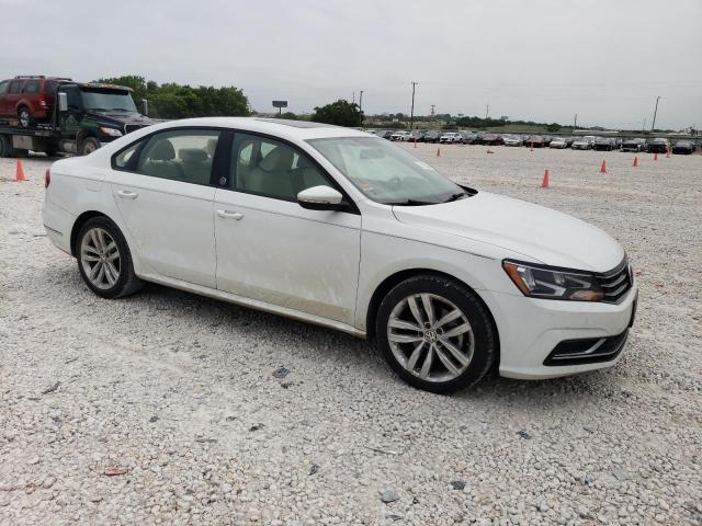 1VWLA7A35KC004121 - 2019 VOLKSWAGEN PASSAT WOLFSBURG WHITE photo 4