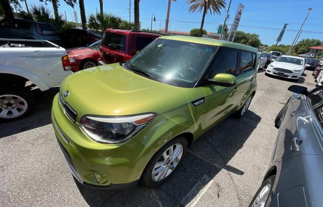 KNDJP3A5XH7880803 - 2017 KIA SOUL + GREEN photo 2