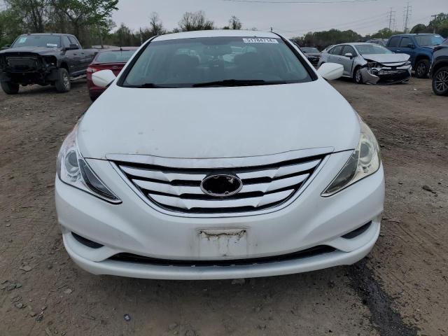 5NPEB4AC2CH330875 - 2012 HYUNDAI SONATA GLS WHITE photo 5