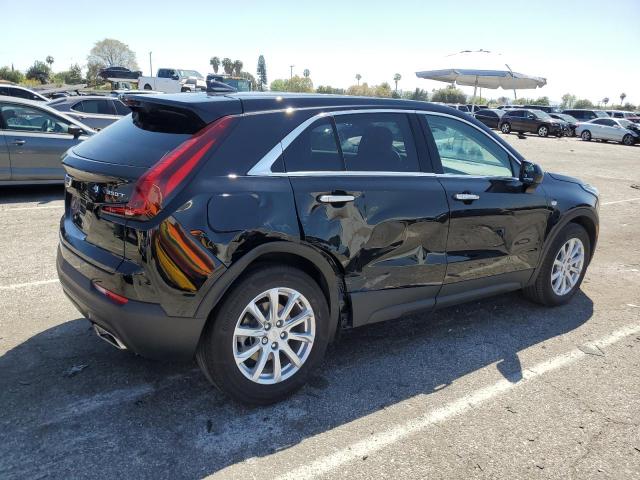 1GYAZAR44NF136961 - 2022 CADILLAC XT4 LUXURY BLACK photo 3