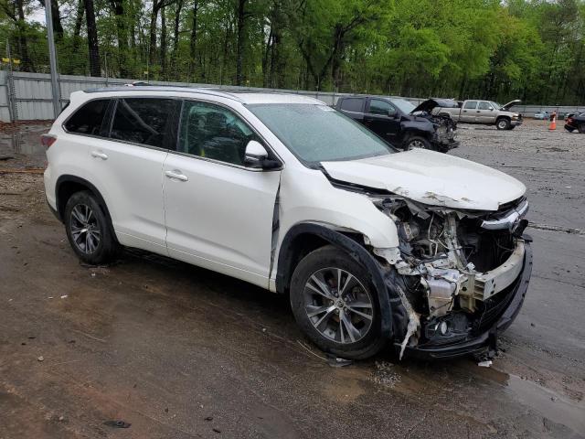 5TDKKRFH5GS138743 - 2016 TOYOTA HIGHLANDER XLE WHITE photo 4