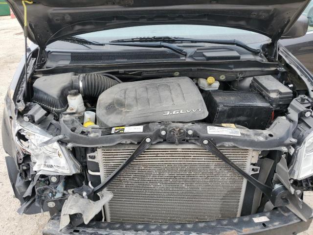 2C4RC1CG1GR302345 - 2016 CHRYSLER TOWN & COU TOURING L GRAY photo 11