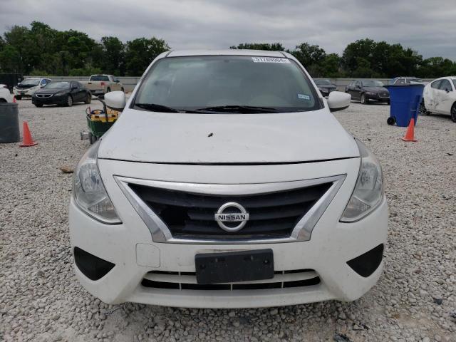 3N1CN7AP6JL801803 - 2018 NISSAN VERSA S WHITE photo 5