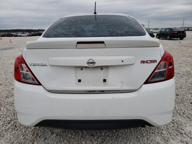 3N1CN7AP6JL801803 - 2018 NISSAN VERSA S WHITE photo 6