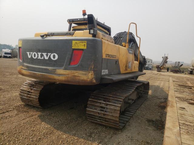 VCEC220DT00210246 - 2012 VOLVO EXCAVATOR BEIGE photo 4