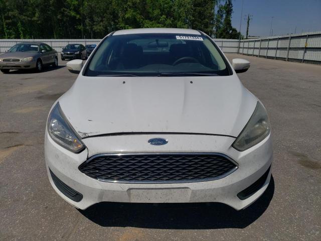 1FADP3F21GL261174 - 2016 FORD FOCUS SE WHITE photo 5