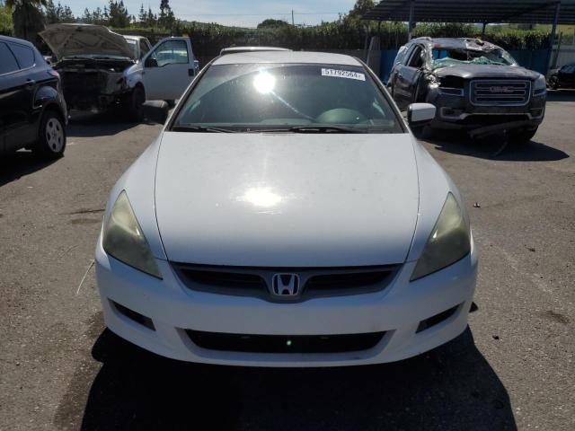 1HGCM72347A011851 - 2007 HONDA ACCORD LX WHITE photo 5