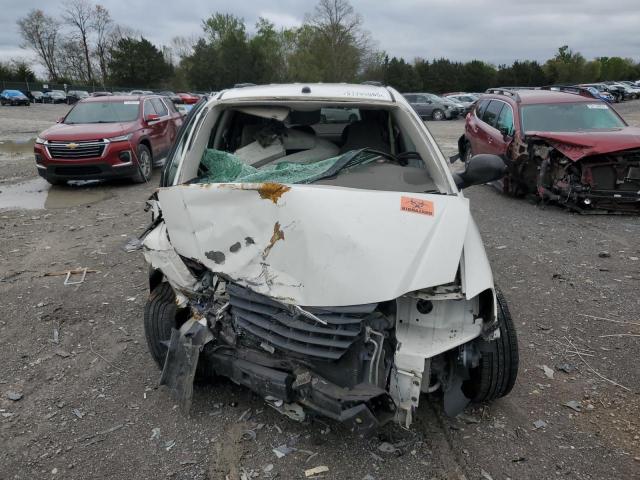 1C4GP45R05B295301 - 2005 CHRYSLER TOWN & COU 白色 照片 5