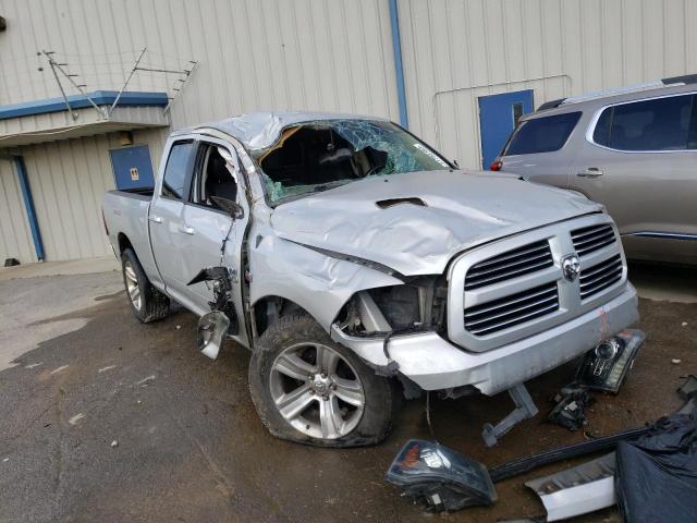 1C6RR6HT8GS195012 - 2016 RAM 1500 SPORT SILVER photo 4