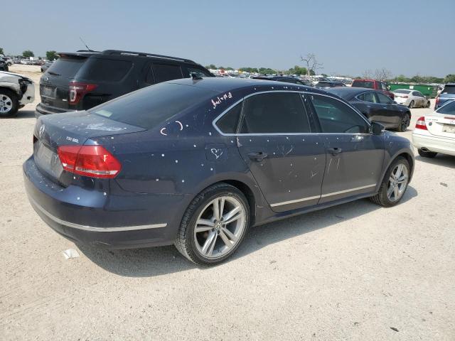 1VWCT7A35FC073214 - 2015 VOLKSWAGEN PASSAT SEL BLUE photo 3