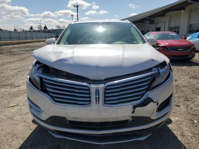 5LMTJ3DH0HUL31220 - 2017 LINCOLN MKC RESERVE თეთრი ფოტო 5