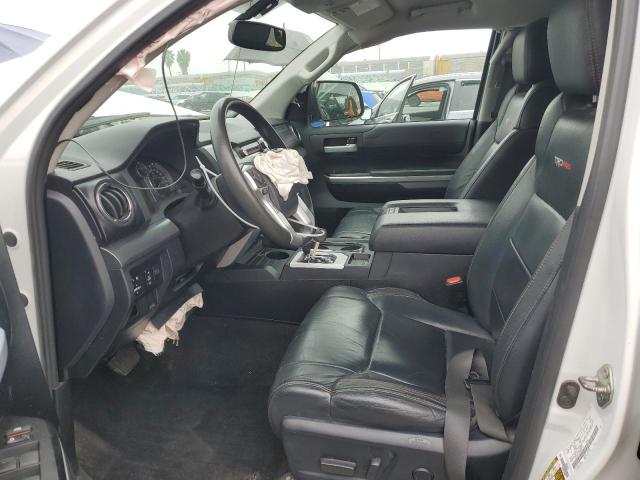 5TFUY5F18HX605779 - 2017 TOYOTA TUNDRA DOUBLE CAB SR/SR5 WHITE photo 7