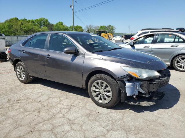 4T1BF1FKXGU205555 - 2016 TOYOTA CAMRY LE GRAY photo 4