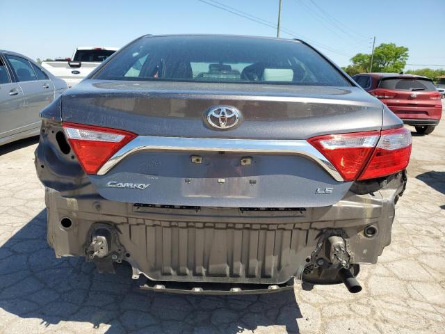 4T1BF1FKXGU205555 - 2016 TOYOTA CAMRY LE GRAY photo 6