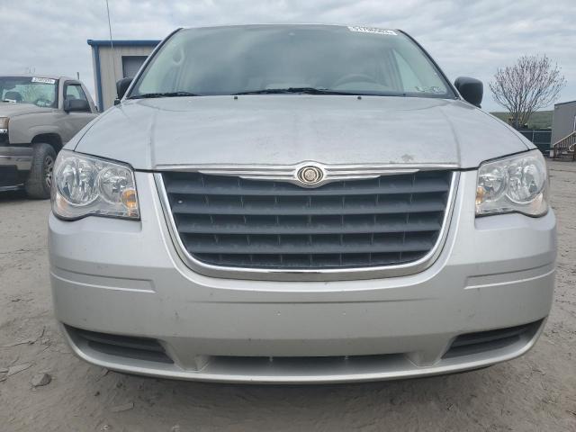 2A8HR44H78R138645 - 2008 CHRYSLER TOWN & COU LX SILVER photo 5